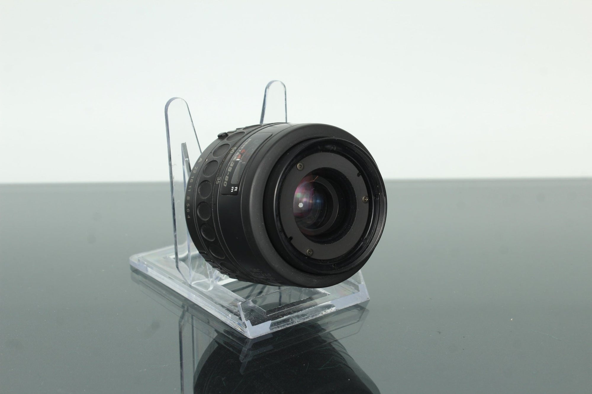 Pentax C - Mount 12.5mm f/1.8 - Dutch|Thrift