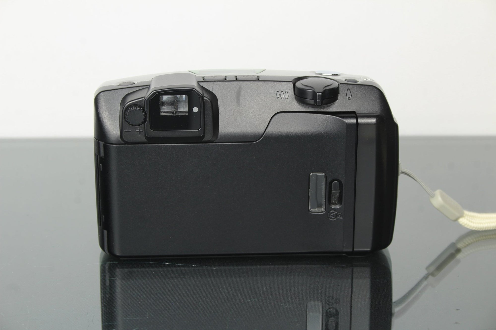 Pentax Espio 105S - Dutch|Thrift