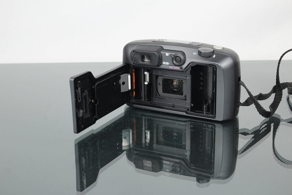 Pentax Espio 140 - Dutch|Thrift