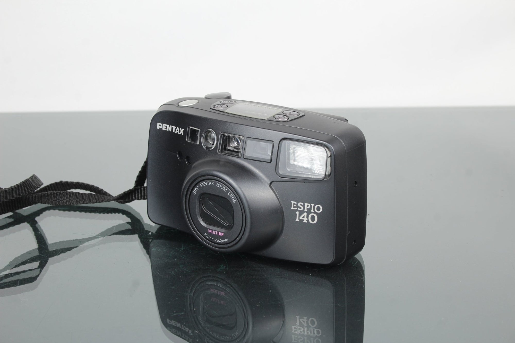 Pentax Espio 140 - Dutch|Thrift