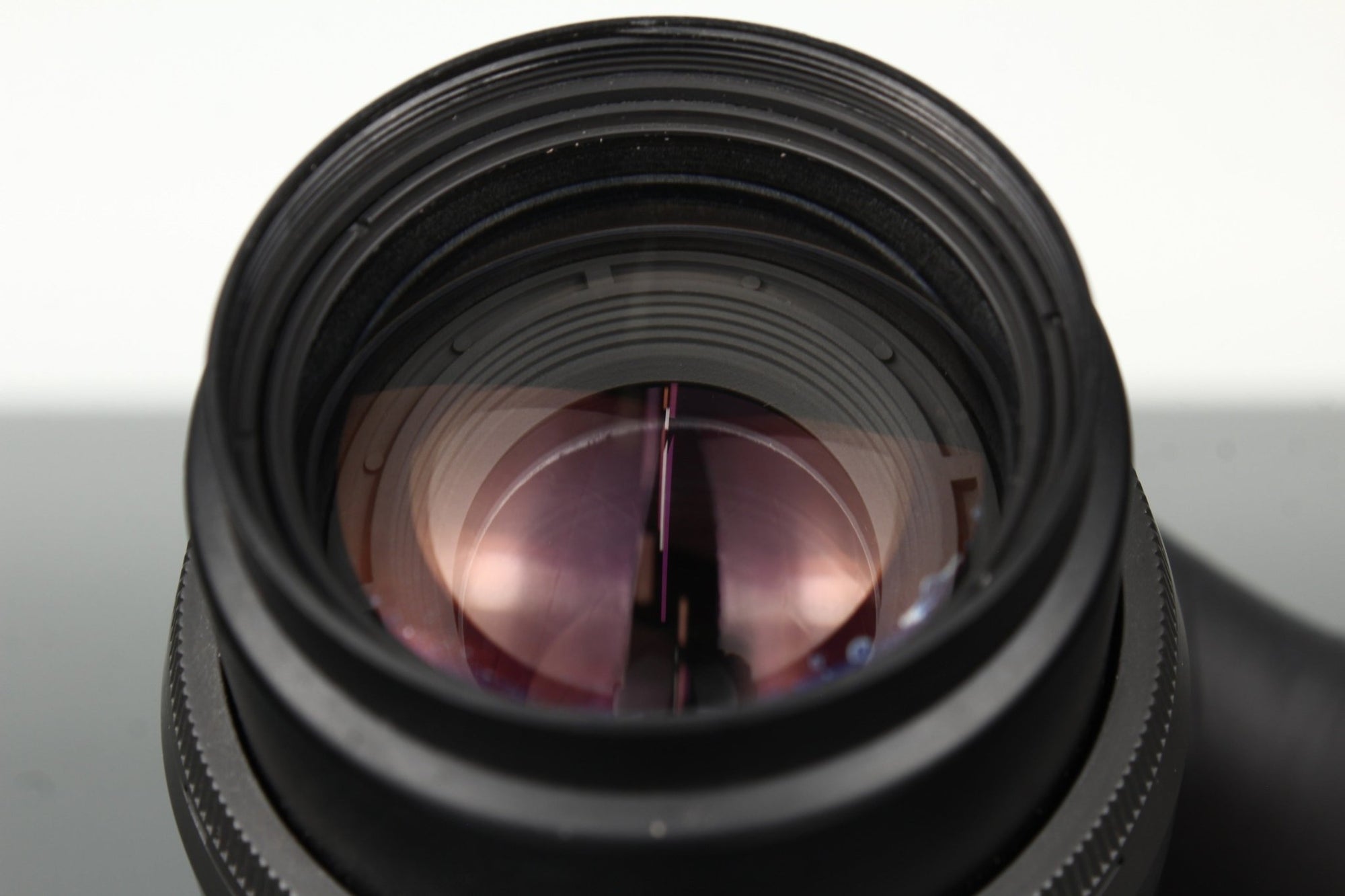 Pentax - F Zoom 1:4 - 5.6 70 - 200mm - Dutch|Thrift