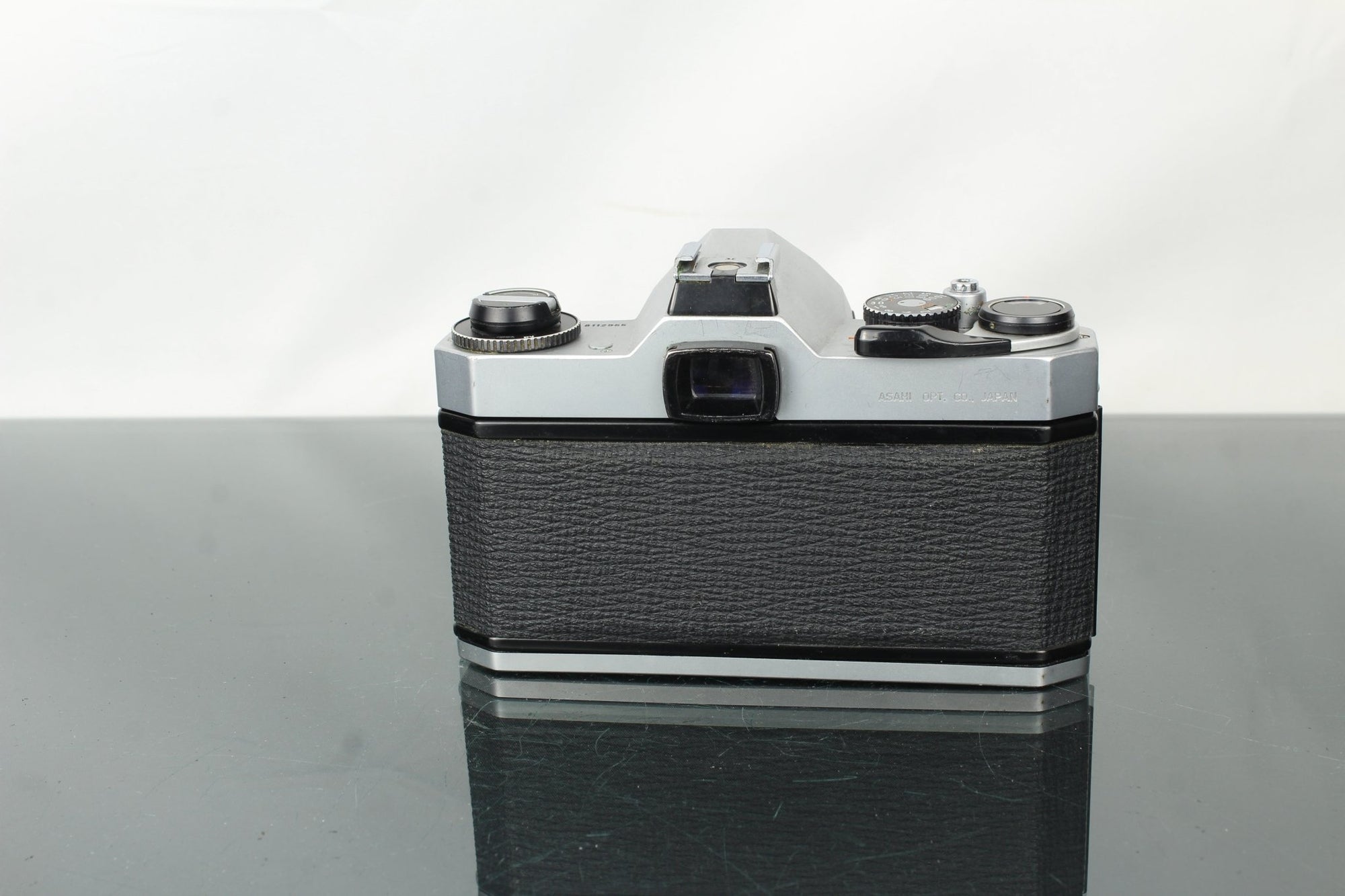 Pentax KM Asahi + 28mm 1:3.5 Pentax - M lens - Dutch|Thrift