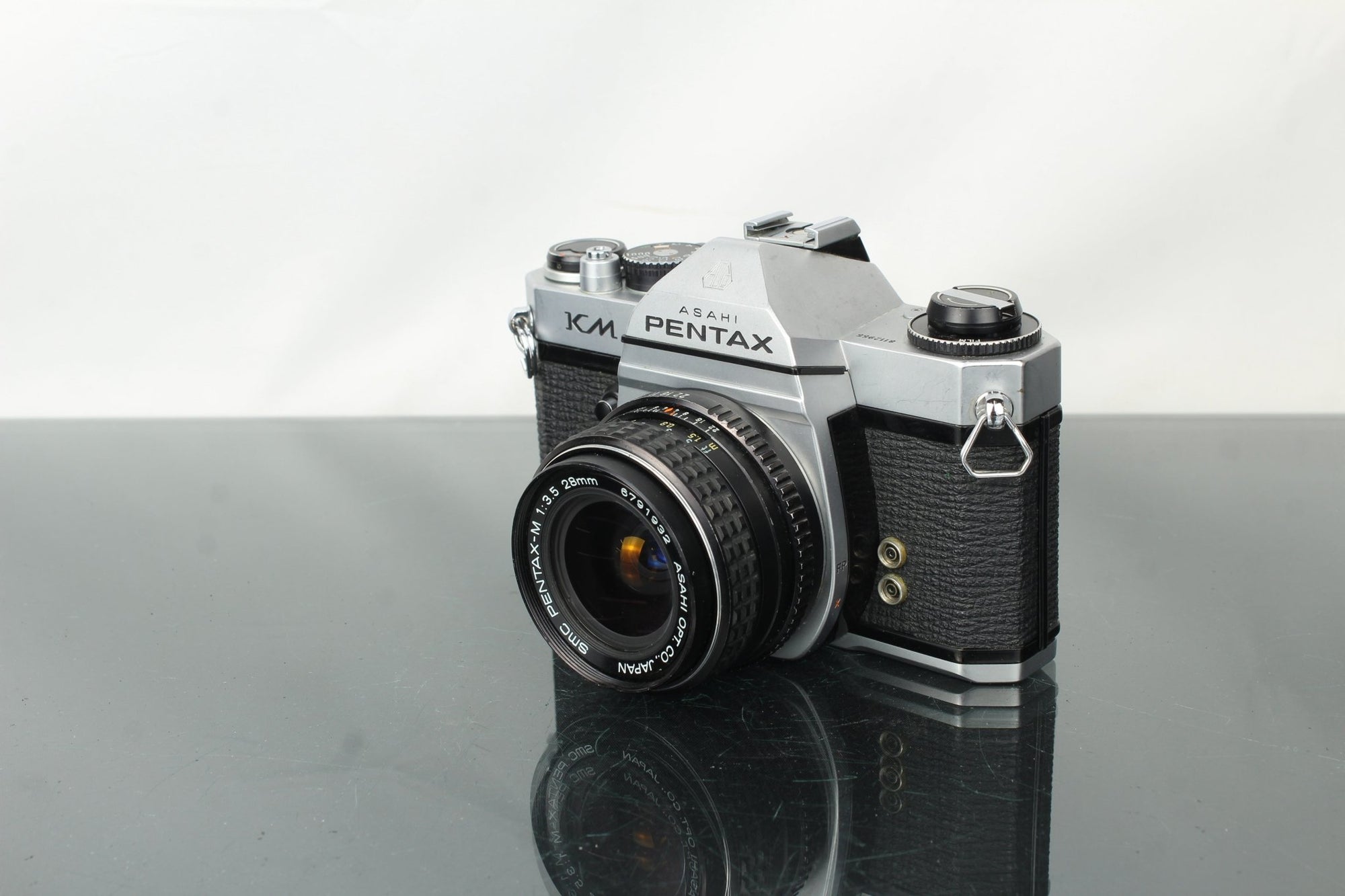 Pentax KM Asahi + 28mm 1:3.5 Pentax - M lens - Dutch|Thrift