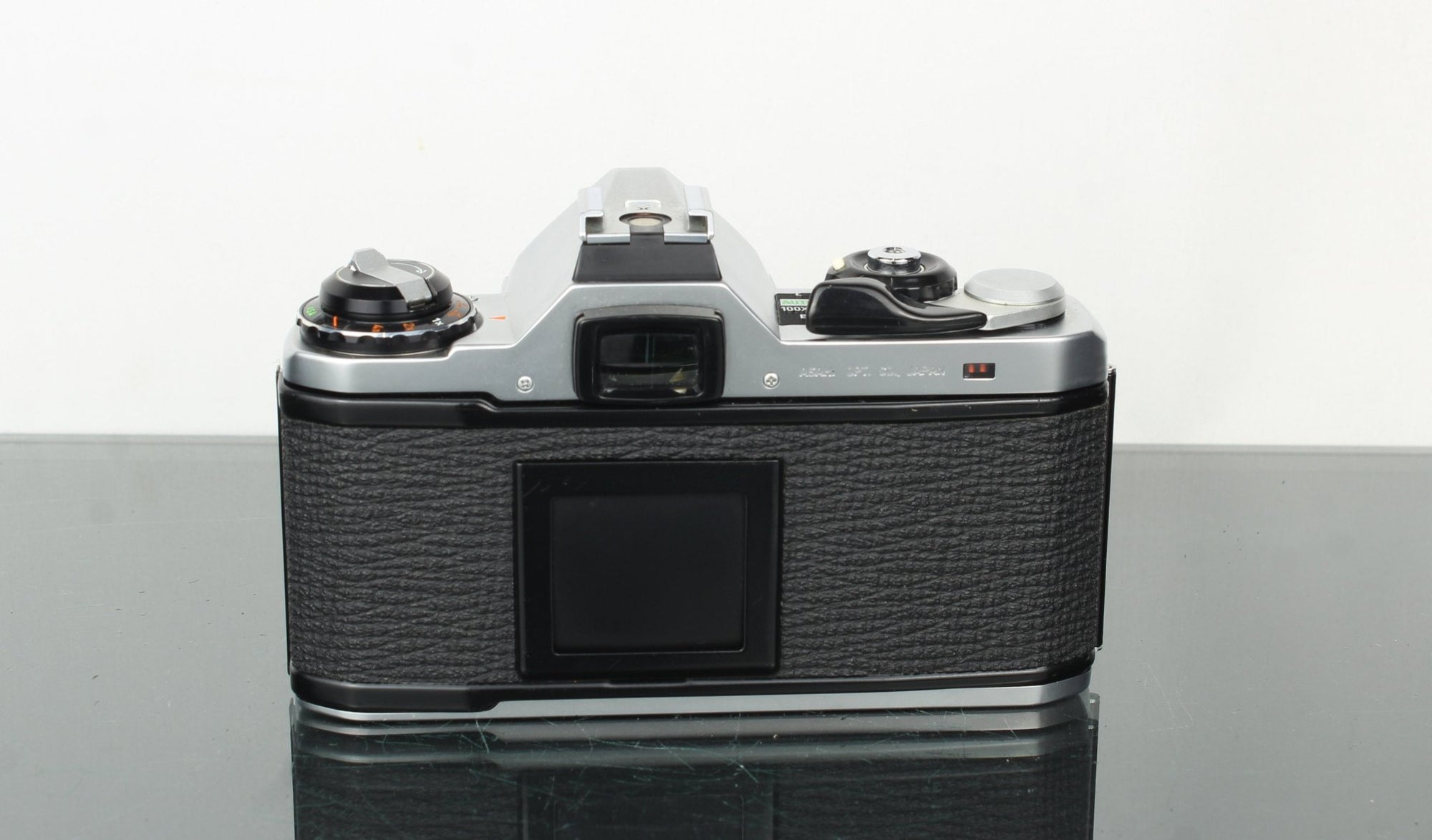 Pentax ME + 50mm 1.4 Pentax lens - Dutch|Thrift