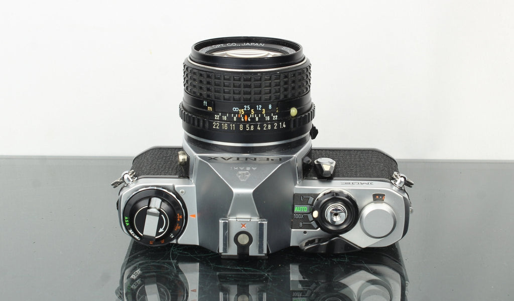 Pentax ME + 50mm 1.4 Pentax lens - Dutch|Thrift