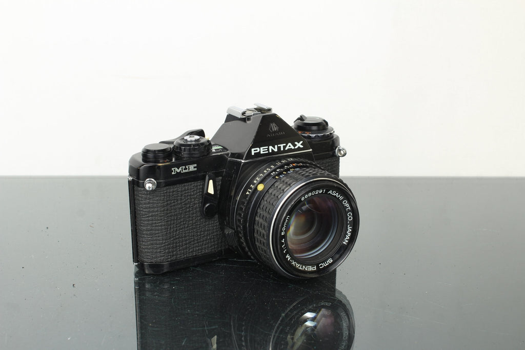 Pentax ME + 50mm 1.4 Pentax - M lens - Dutch|Thrift