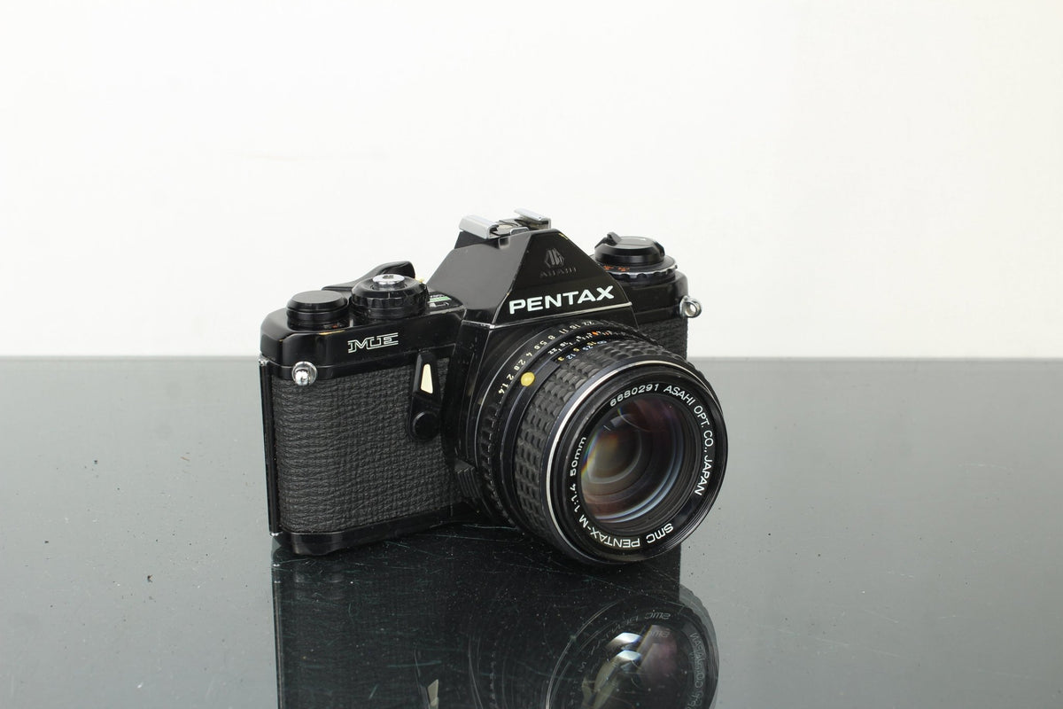 Pentax ME + 50mm 1.4 Pentax - M lens - Dutch|Thrift