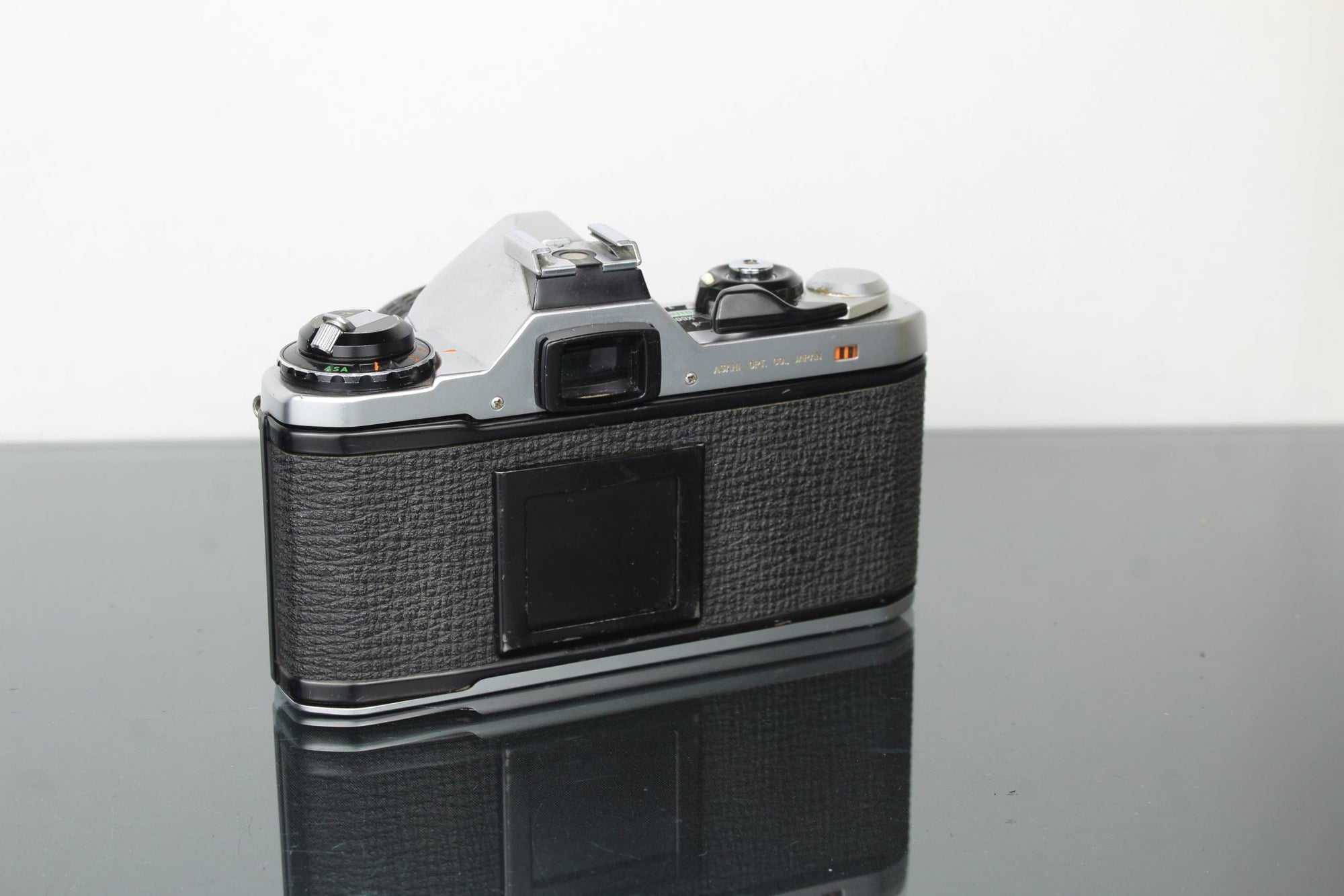 Pentax ME + 50mm 1.7 Pentax - M lens - Dutch|Thrift