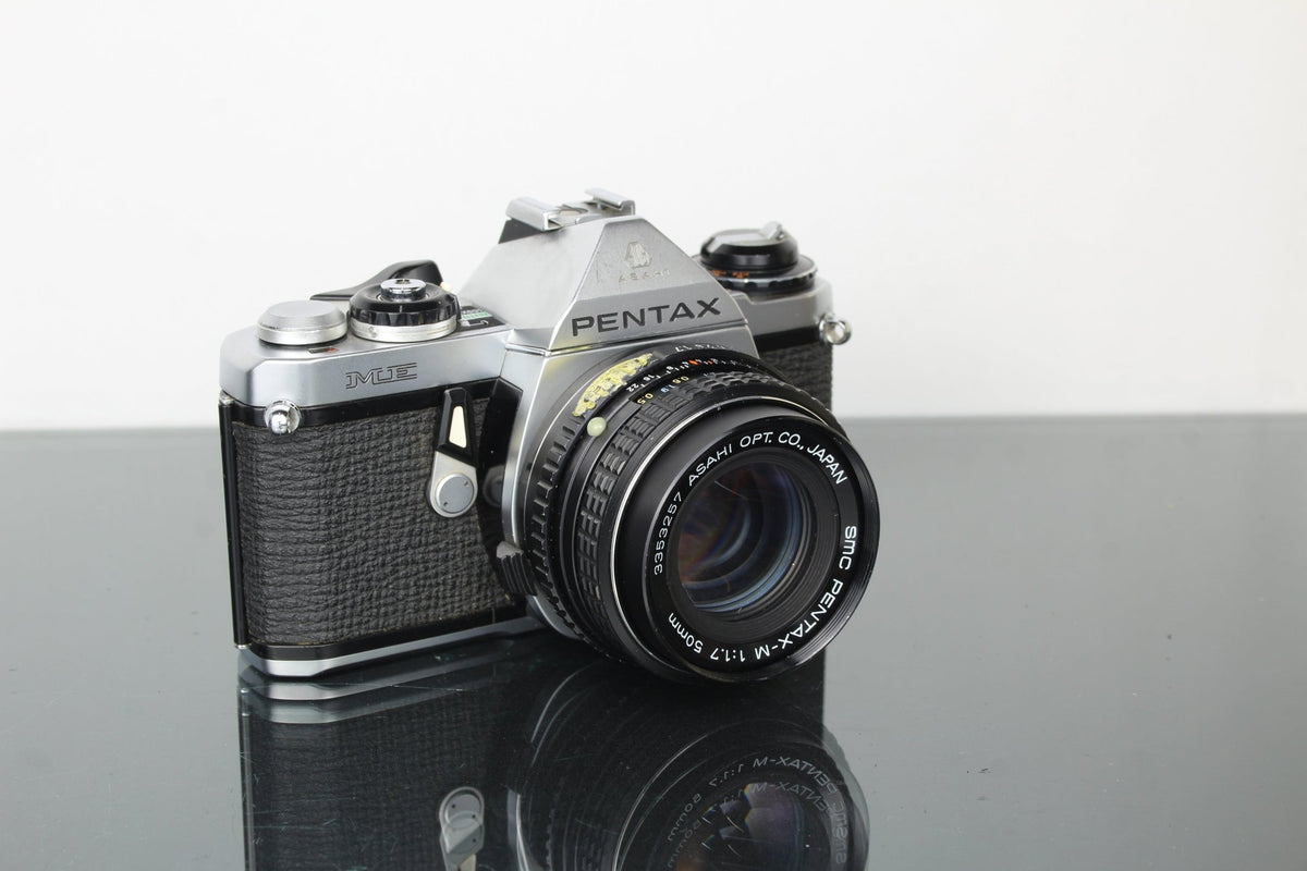 Pentax ME + 50mm 1.7 Pentax - M lens - Dutch|Thrift