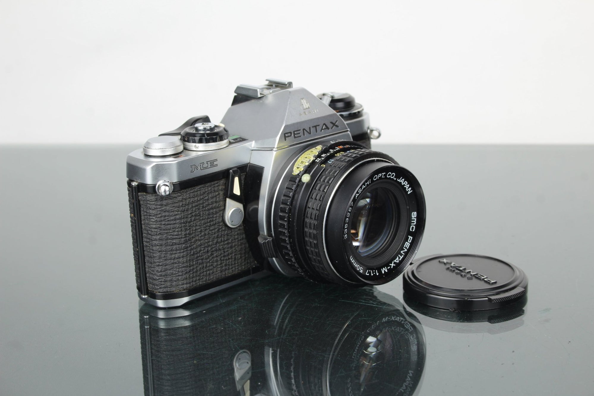 Pentax ME + 50mm 1.7 Pentax - M lens - Dutch|Thrift