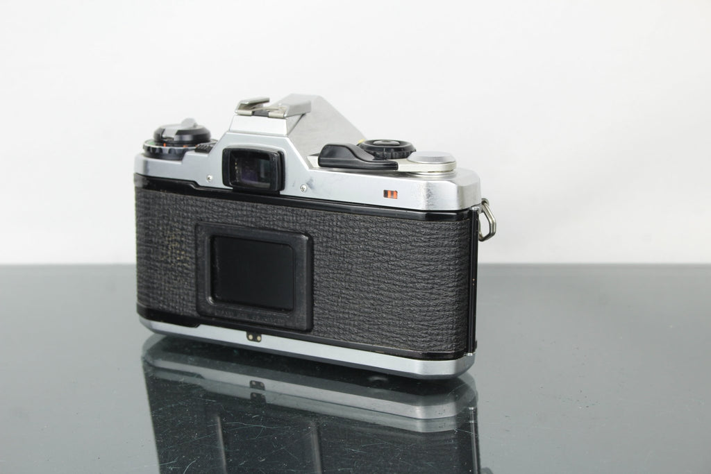 Pentax ME F + 50mm 1.7 Pentax lens - Dutch|Thrift