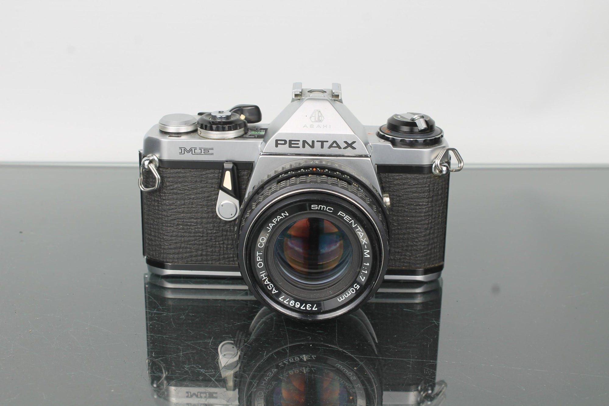 Pentax ME + Pentax - M 50mm f/1.7 - Dutch|Thrift