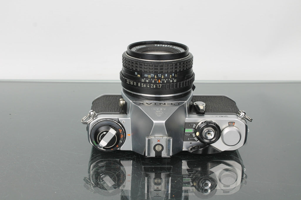 Pentax ME + Pentax - M 50mm f/1.7 - Dutch|Thrift