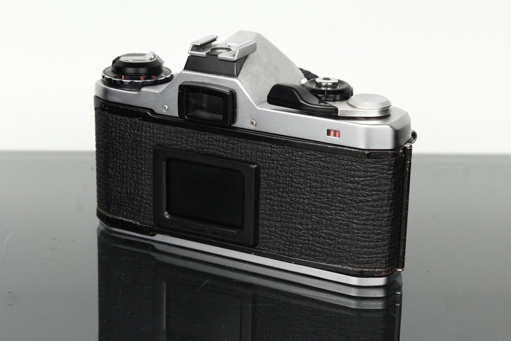 Pentax ME + Pentax - M 50mm f/1.7 - Dutch|Thrift