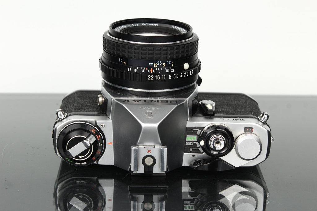 Pentax ME + Pentax - M 50mm f/1.7 - Dutch|Thrift