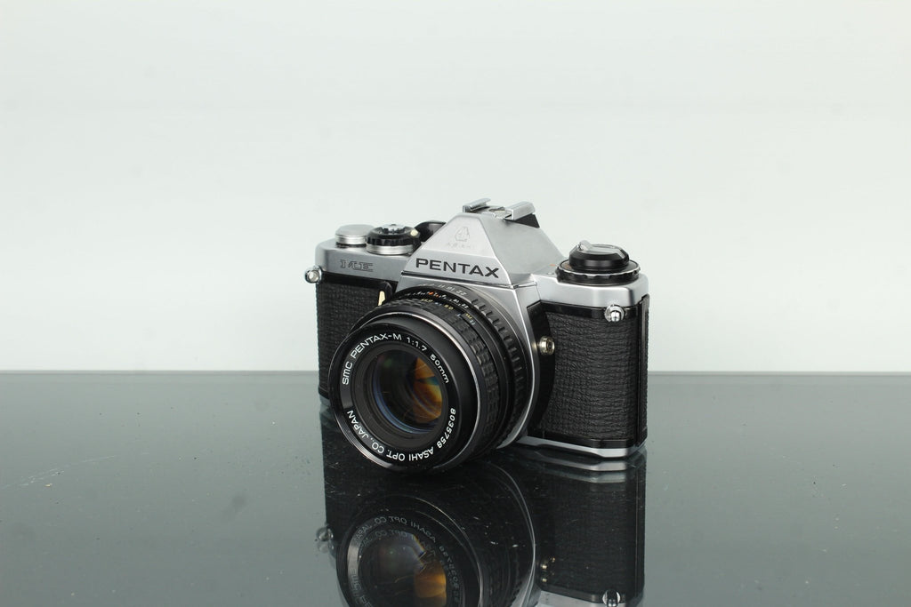 Pentax ME SMC - M 50mm f/1.7 - Dutch|Thrift