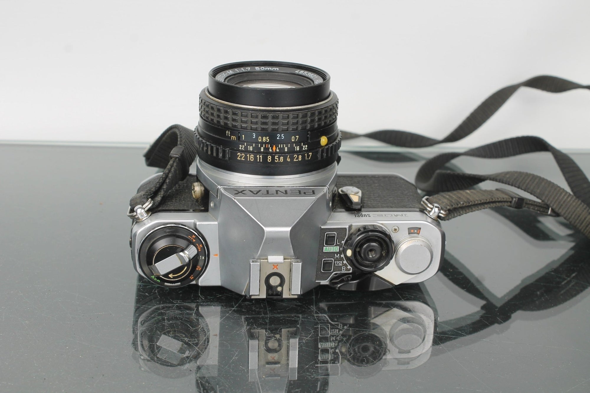 Pentax ME Super - Dutch|Thrift