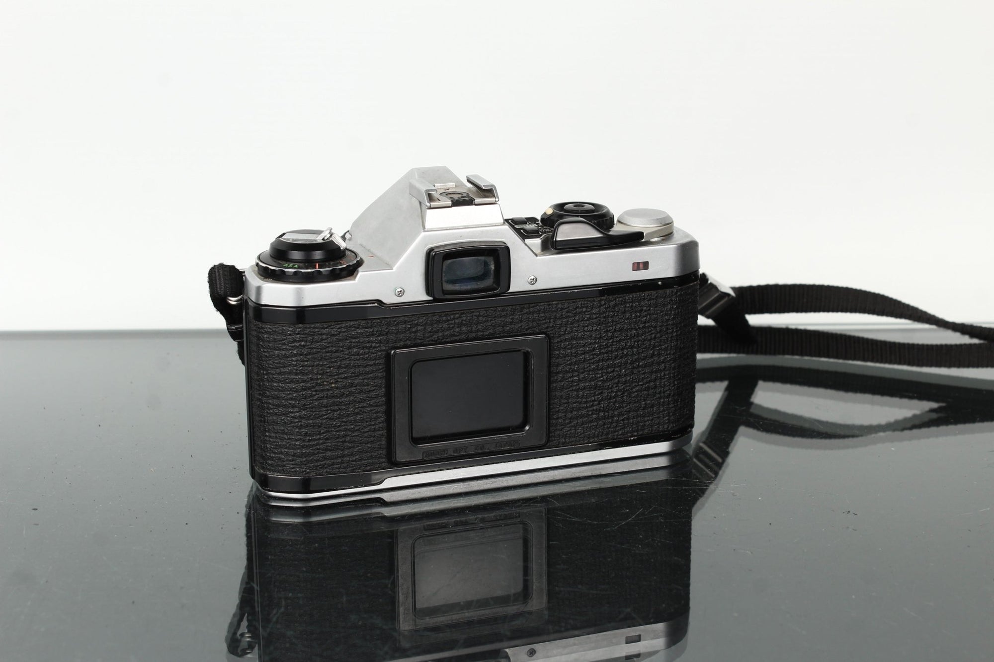 Pentax ME Super + Pentax - M 1:1.7 50mm - Dutch|Thrift