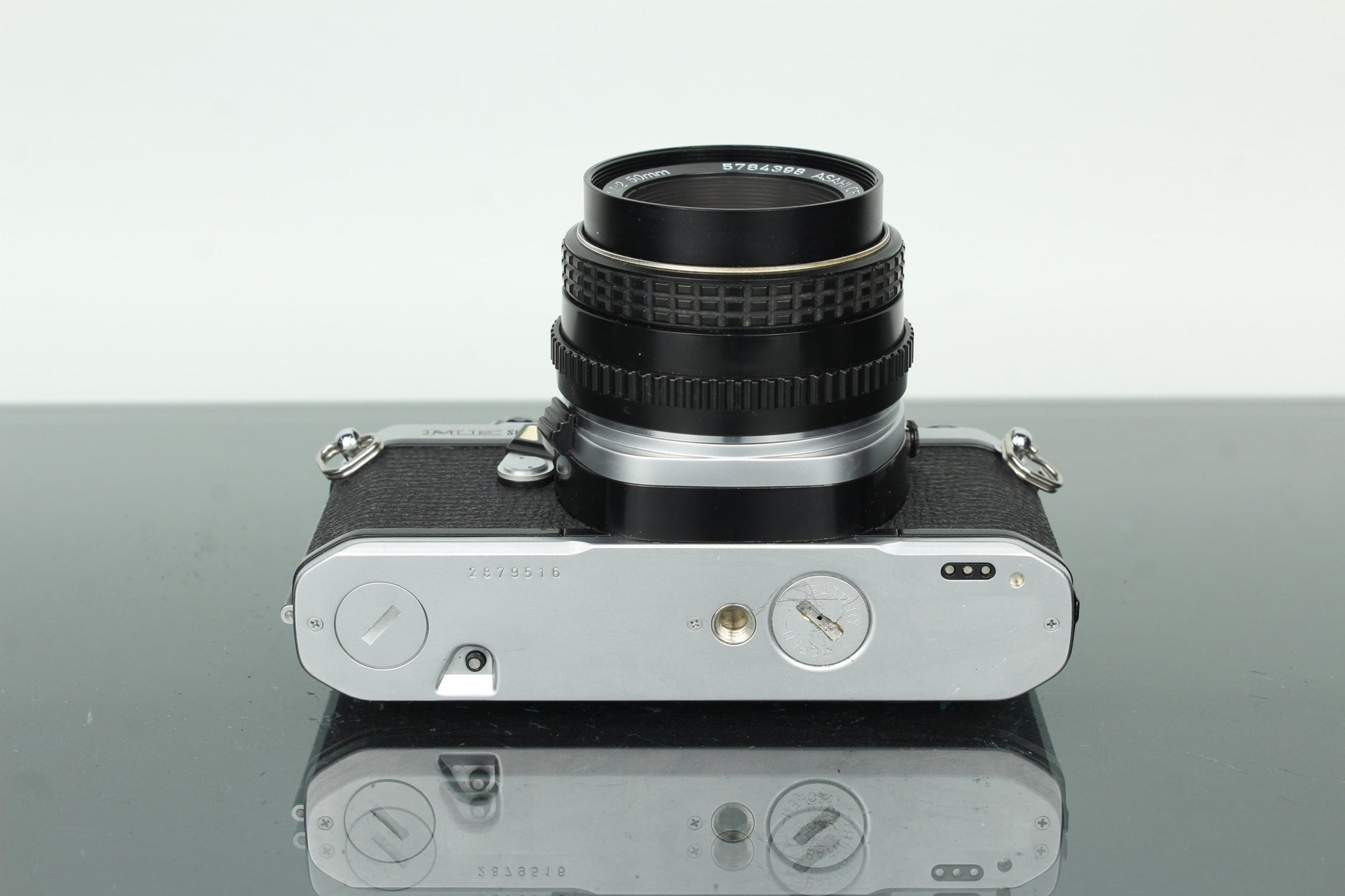 Pentax ME Super + Pentax - M 1:2 50mm - Dutch|Thrift