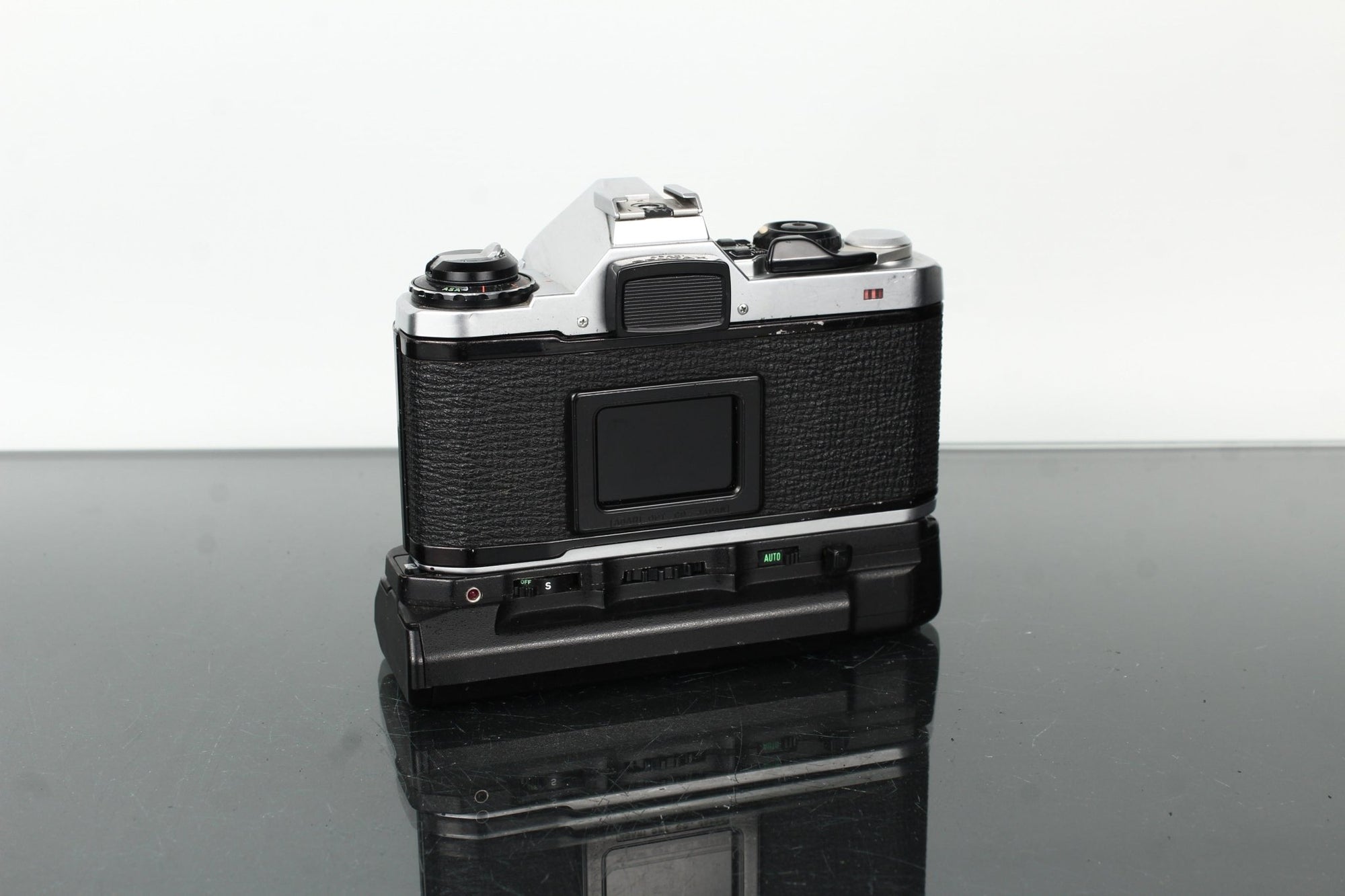 Pentax ME Super + SMC Pentax - M 1:2 50mm - Dutch|Thrift