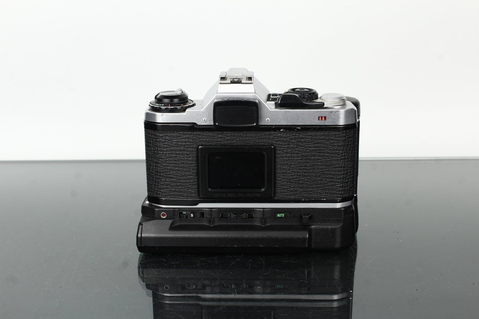 Pentax ME Super + SMC Pentax - M 1:2 50mm - Dutch|Thrift