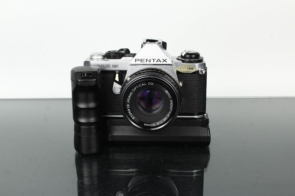Pentax ME Super + SMC Pentax - M 1:2 50mm - Dutch|Thrift