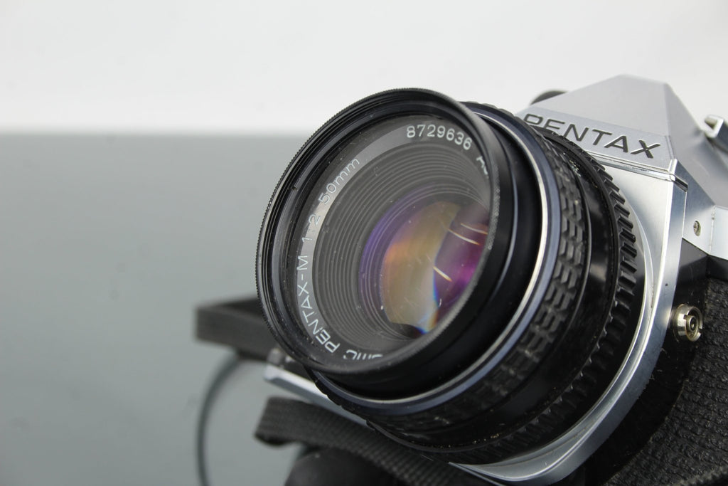 Pentax ME Super + SMC Pentax - M 50mm f/2 lens - Dutch|Thrift