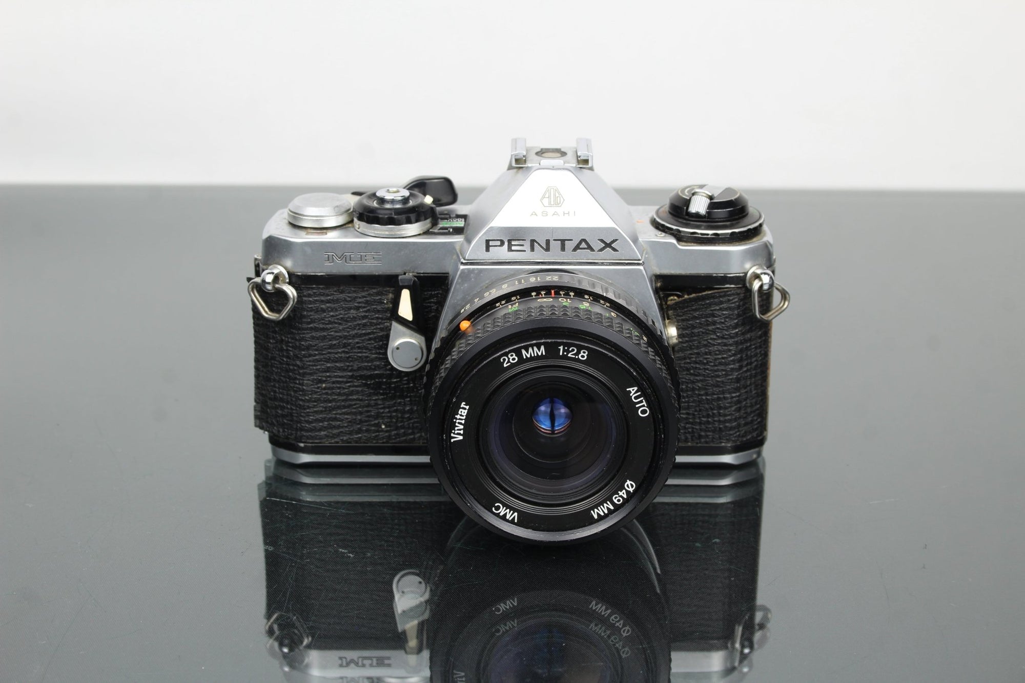 Pentax ME + Vivitar 28mm 1:2.8 AUTO lens - Dutch|Thrift