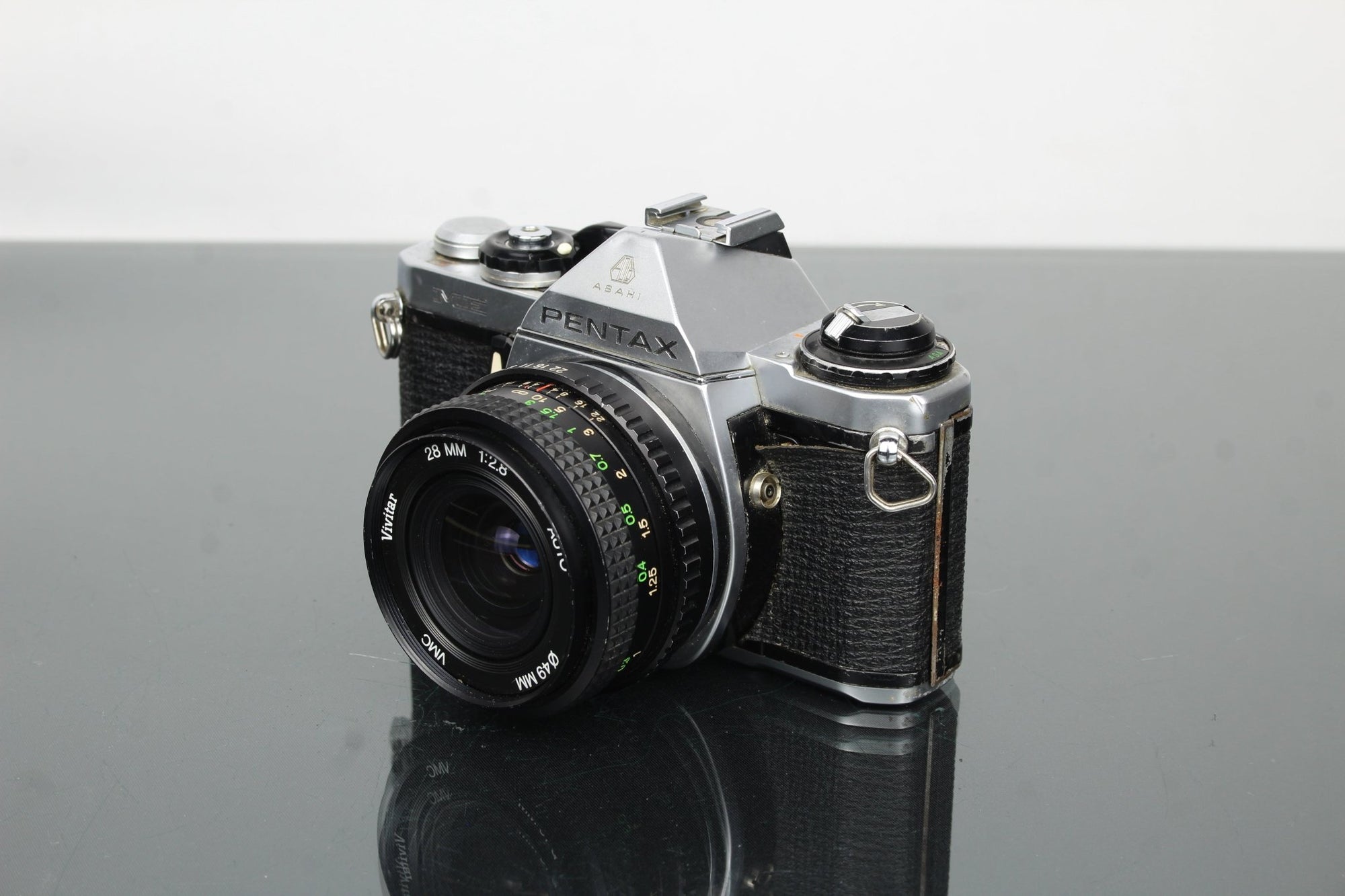 Pentax ME + Vivitar 28mm 1:2.8 AUTO lens - Dutch|Thrift