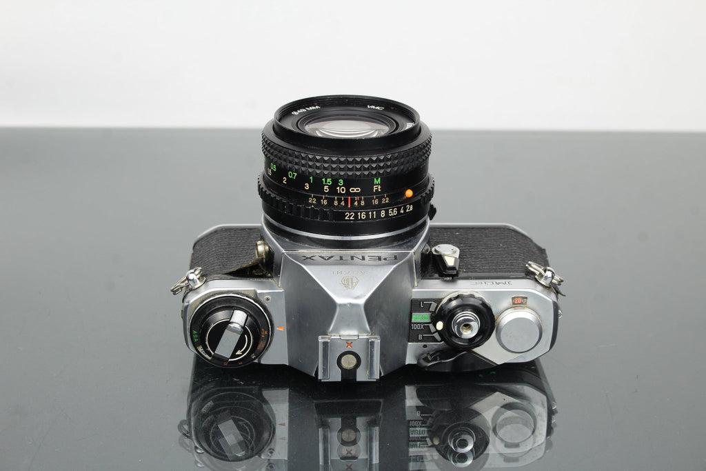 Pentax ME + Vivitar 28mm 1:2.8 AUTO lens - Dutch|Thrift