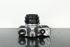 Pentax MG + Pentax - M 1:1.7 50mm - Dutch|Thrift
