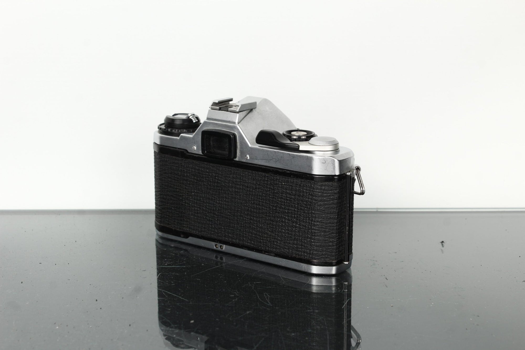 Pentax MG + Pentax - M 1:1.7 50mm - Dutch|Thrift