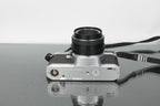 Pentax MG + SMC Pentax - M 1:2 50mm - Dutch|Thrift