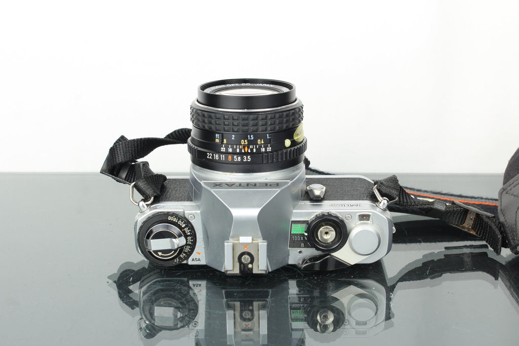 Pentax MG + SMC Pentax - M 28mm f/3.5 - Dutch|Thrift