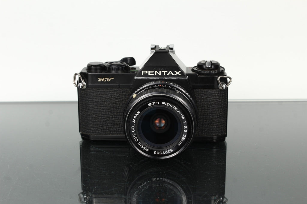 Pentax MV + Pentax - M 28mm f/3.5 - Dutch|Thrift