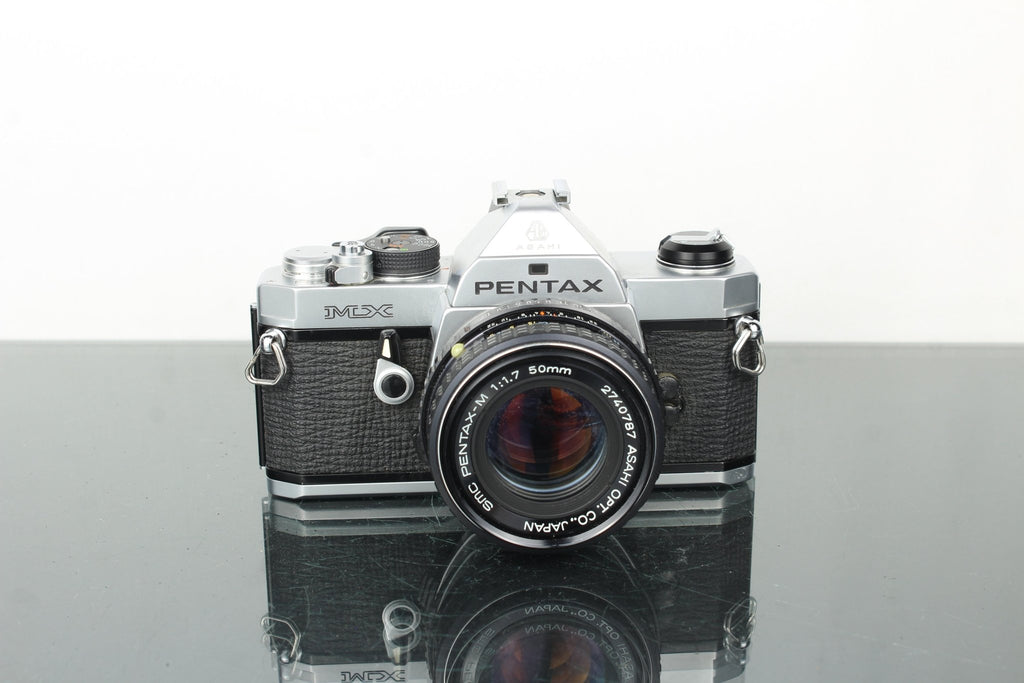 Pentax MX + 50mm 1.7 Pentax - M lens - Dutch|Thrift