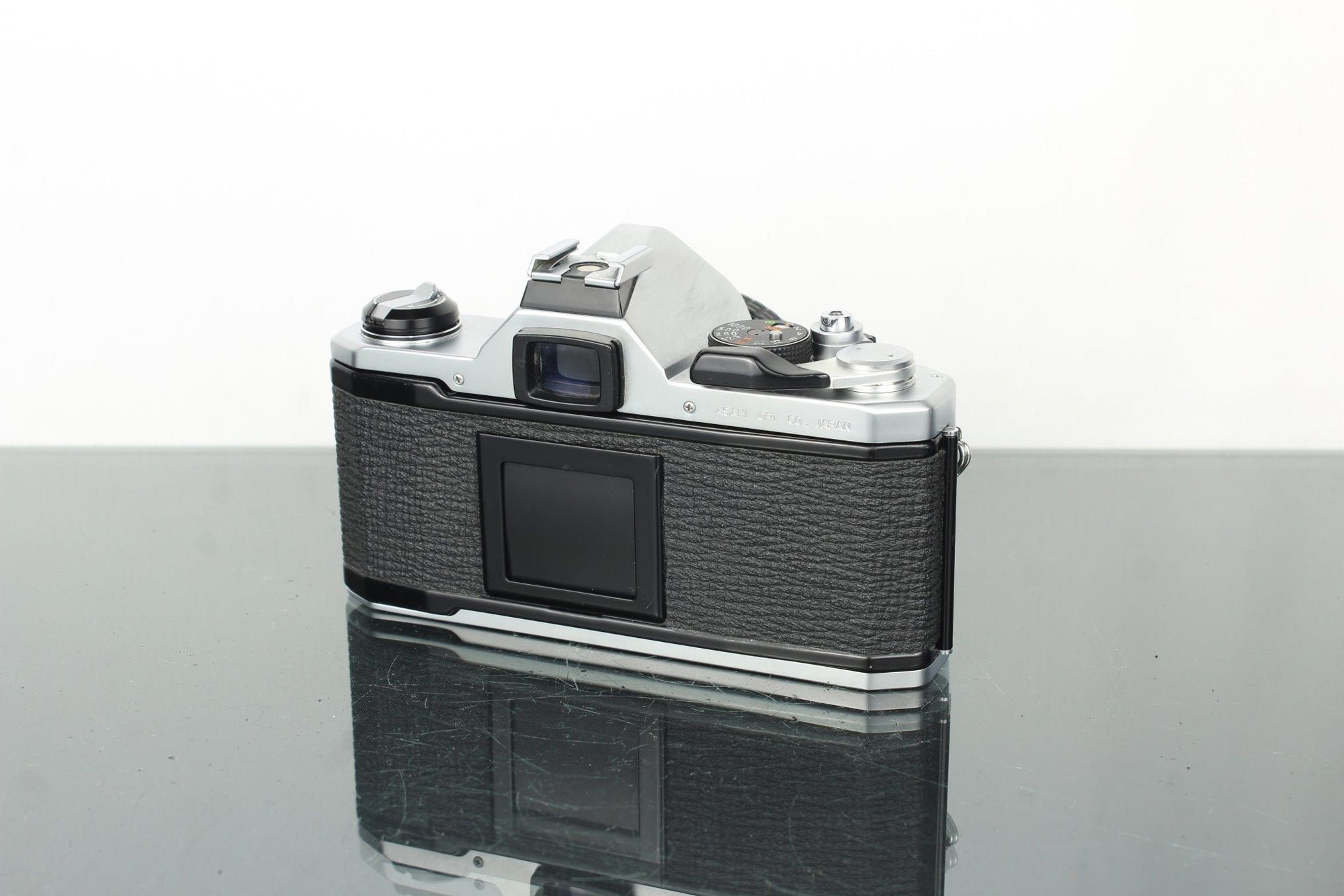 Pentax MX + 50mm 1.7 Pentax - M lens - Dutch|Thrift