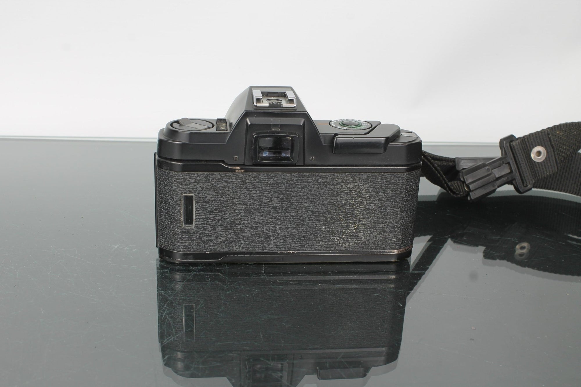 Pentax P30 + SMC Pentax - A 1:1.7 50mm - Dutch|Thrift