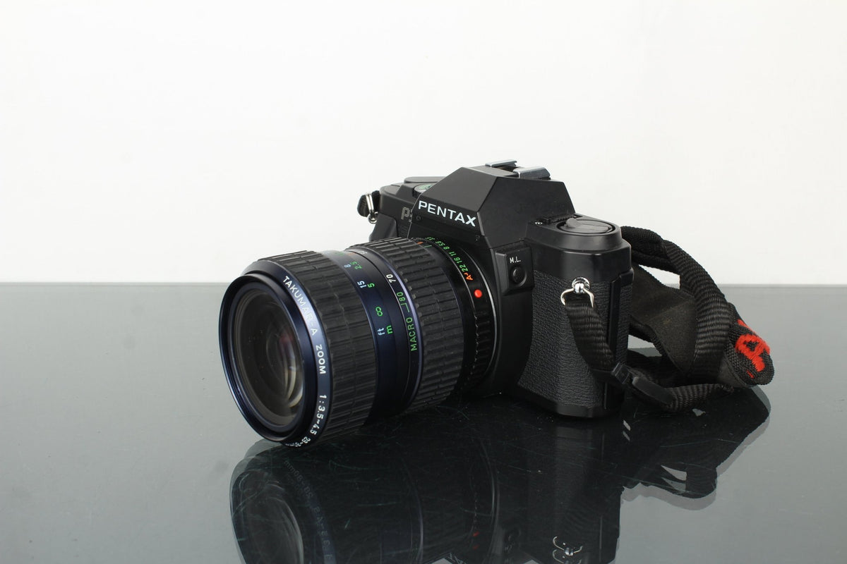 Pentax P30 + Takumar 28 - 80mm 1:3.5 - 4.5 lens - Dutch|Thrift