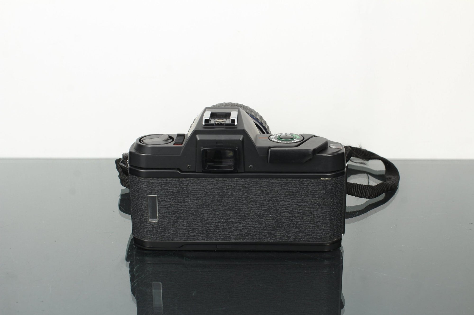 Pentax P30 + Takumar 28 - 80mm 1:3.5 - 4.5 lens - Dutch|Thrift