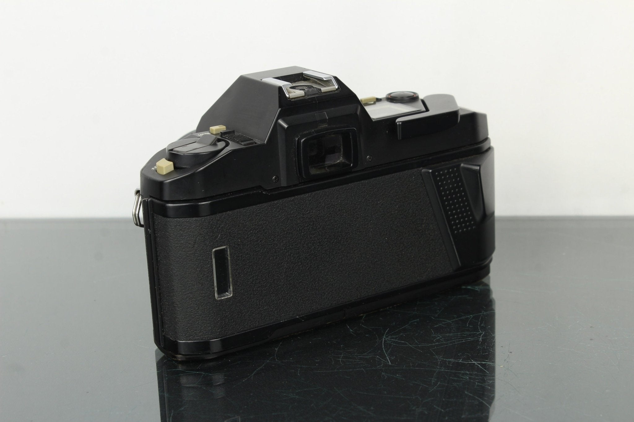 Pentax P50 35mm SLR Film Camera with 50mm f/2 Lens – Dutch|Thrift