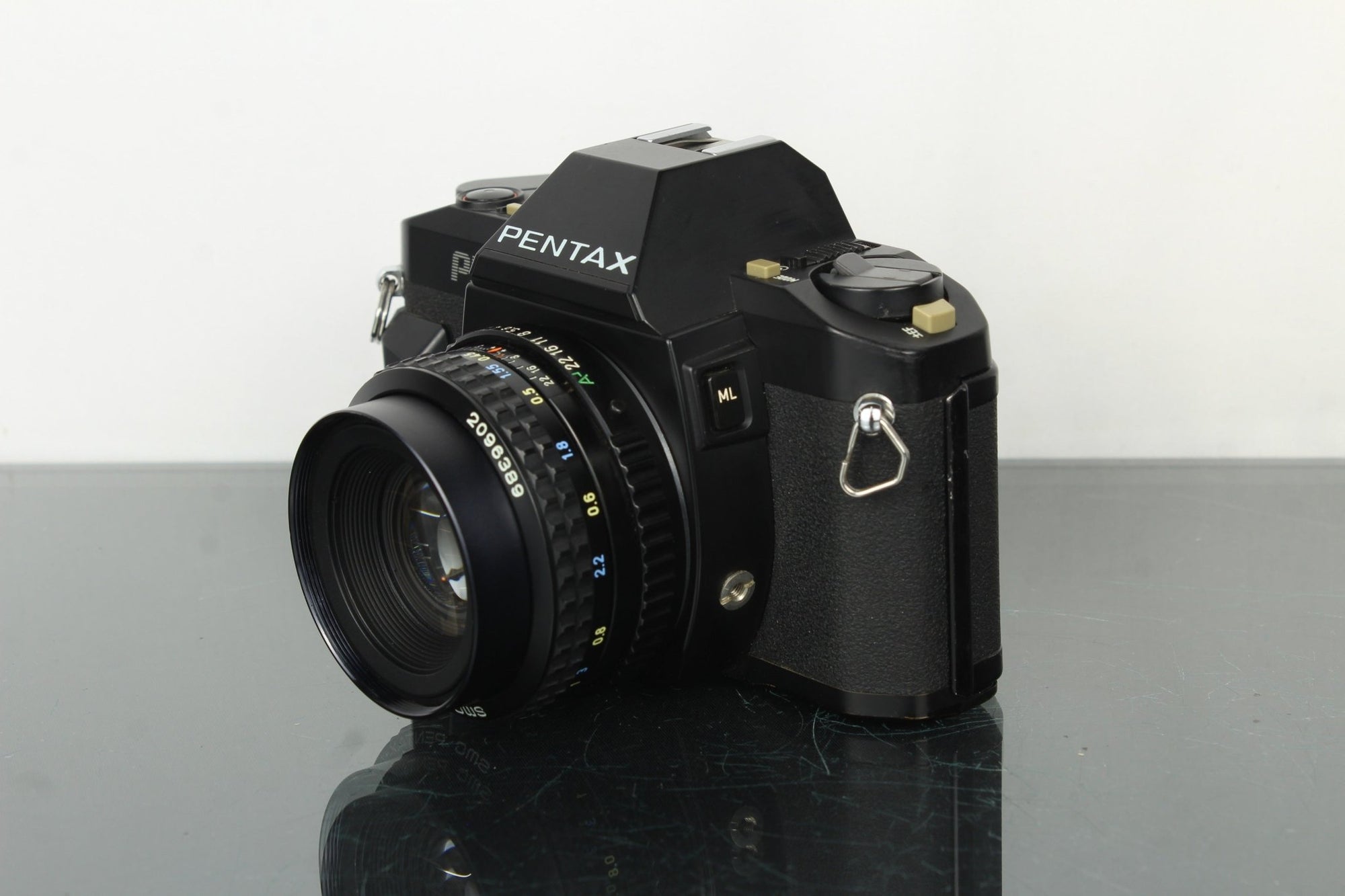 PENTAX P50 - Dutch|Thrift