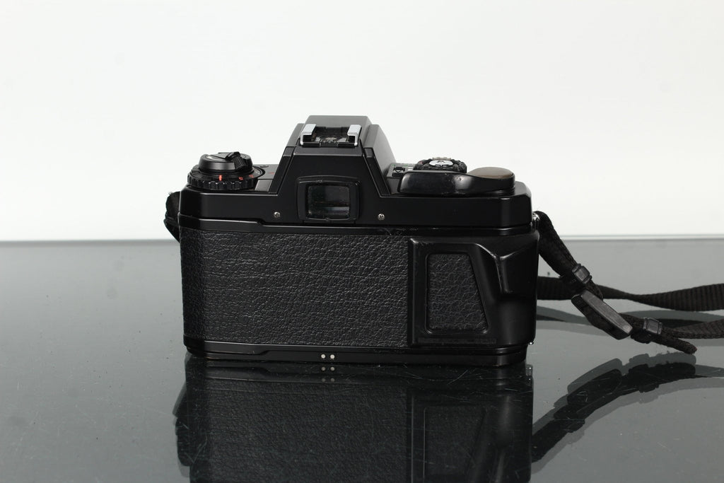 Pentax Program A + Pentax - A 50mm f/1.4 - Dutch|Thrift