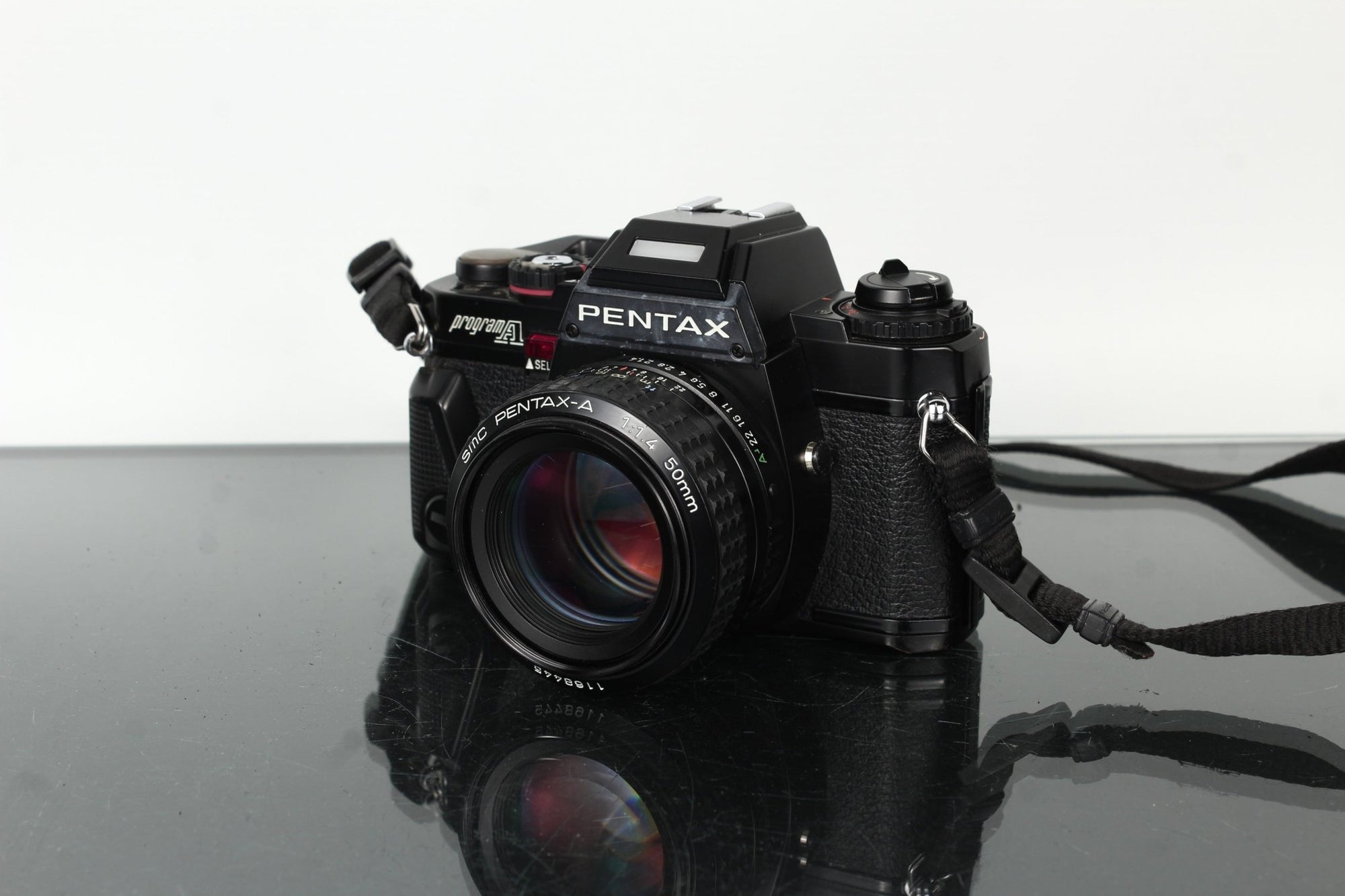 Pentax Program A + Pentax - A 50mm f/1.4 - Dutch|Thrift