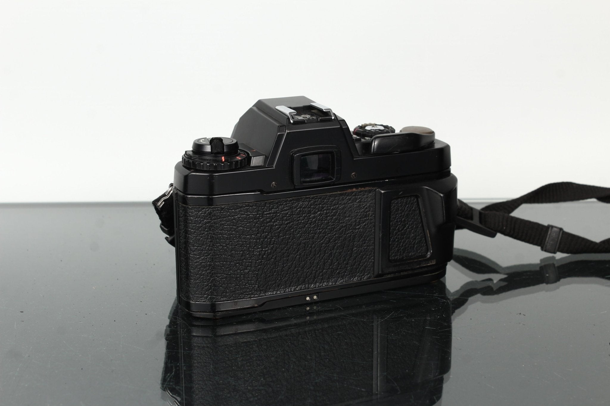 Pentax Program A 35mm SLR Film Camera with 50mm f/1.7 Lens – Dutch