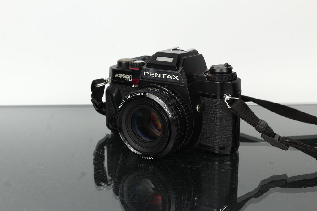 Pentax Program A + Pentax - A 50mm f/1.7 - Dutch|Thrift