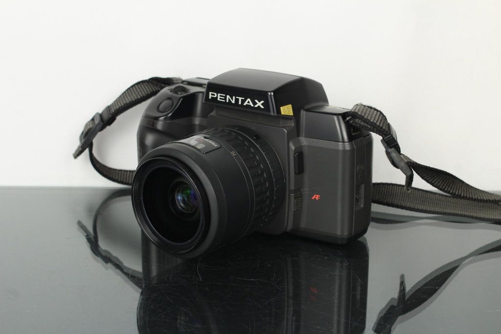 Pentax SF10 - Dutch|Thrift