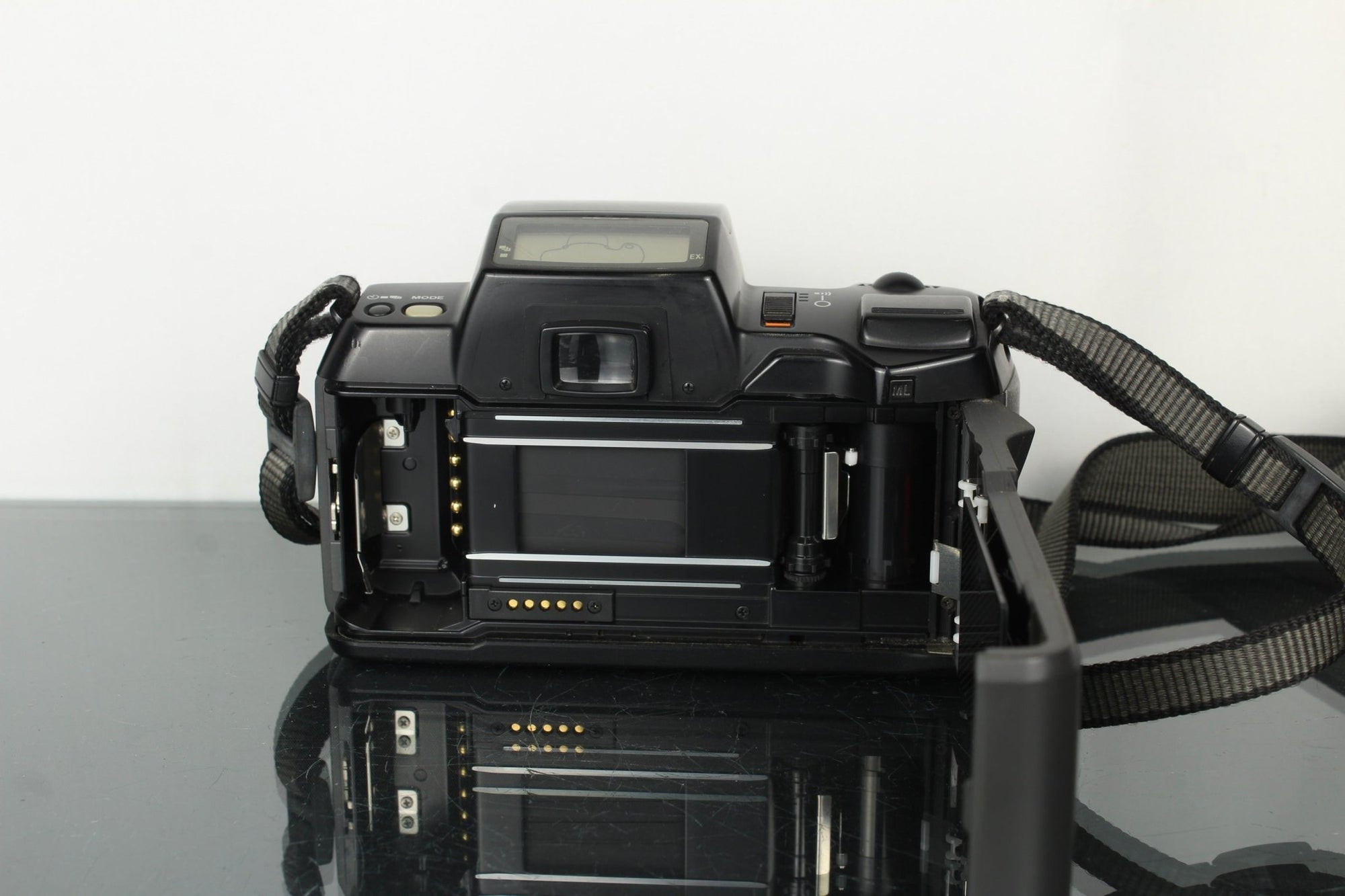 Pentax SF10 - Dutch|Thrift