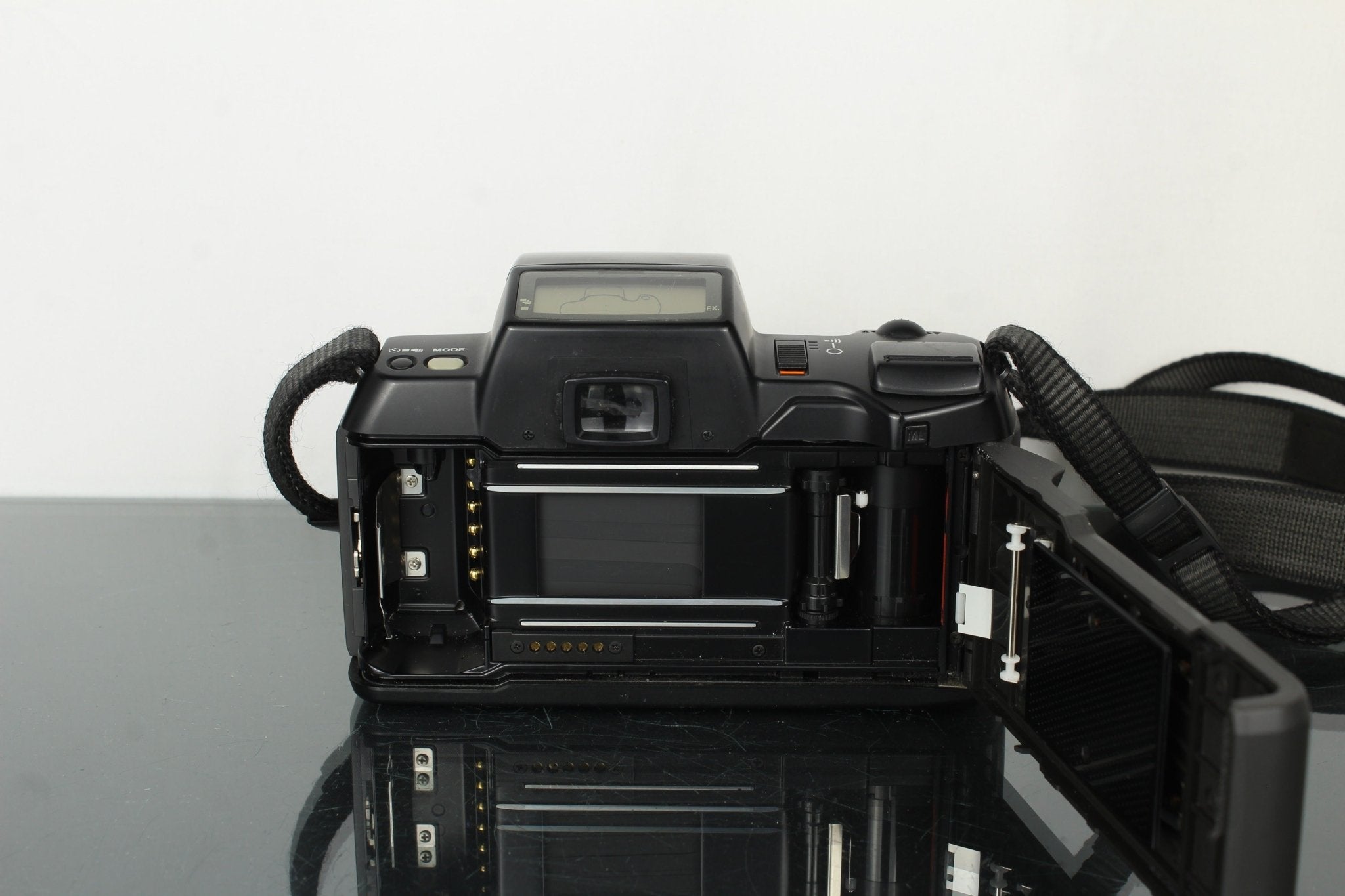 PENTAX SF7 + SIGMA75-300