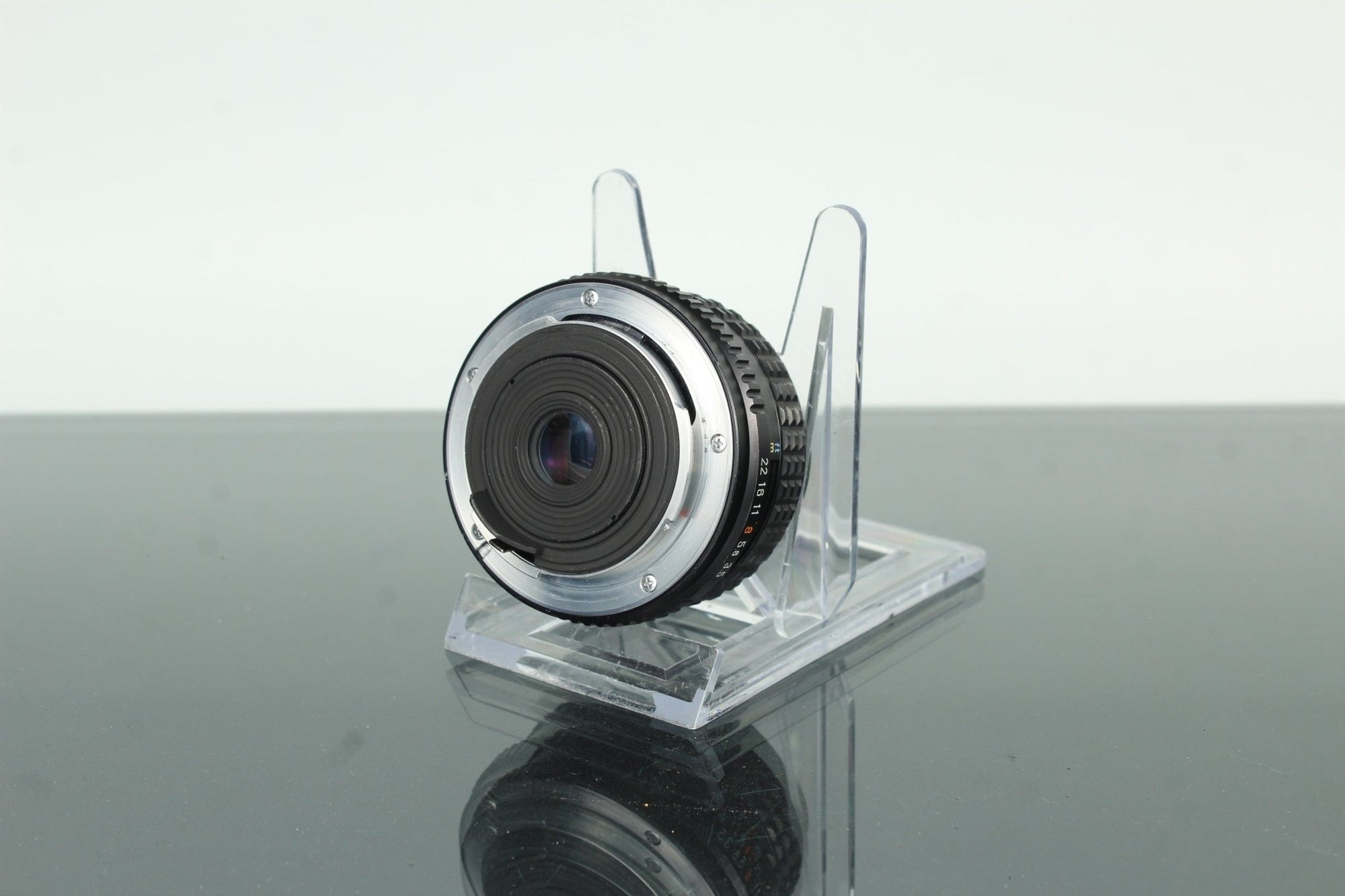 Pentax SMC - M 28mm f/3.5 - Dutch|Thrift